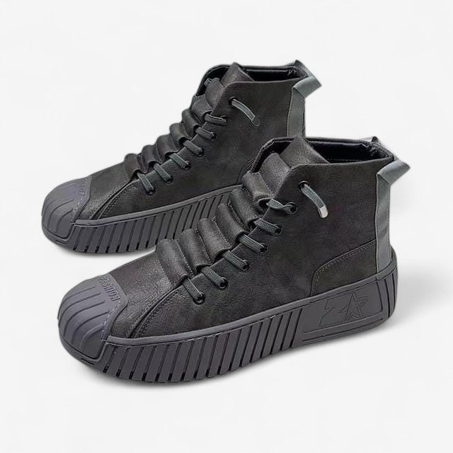 Noud – Ankelstøvler med flat såle, snøring og rund tå