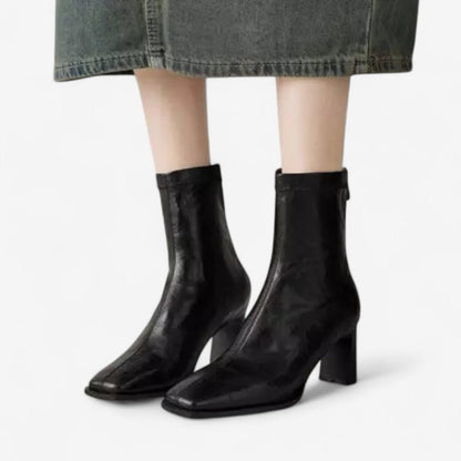 Rovena – Ankelstøvletter med Rund Tå og Glidelås Bak