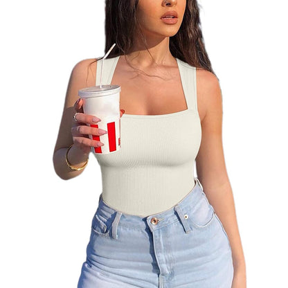 Eliza - Ribbestrikket body med firkantet utringning for stilig komfort