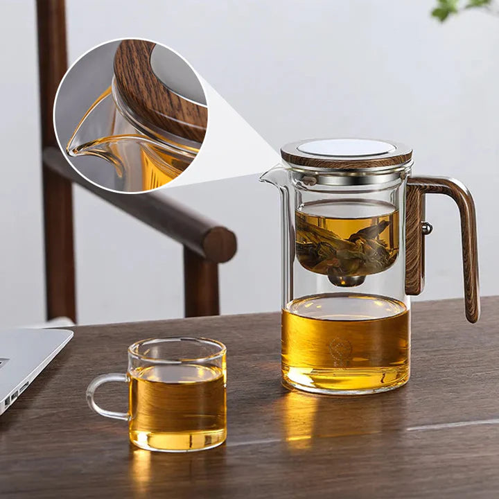 TeaCraft - Tekanne i glass med trehåndtak for en jevn bryggeopplevelse