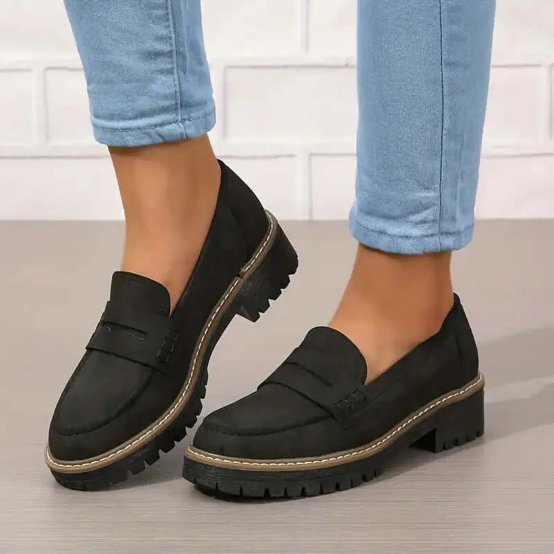 Angela - Chunky loafers med lav blokkhæl og teksturert såle