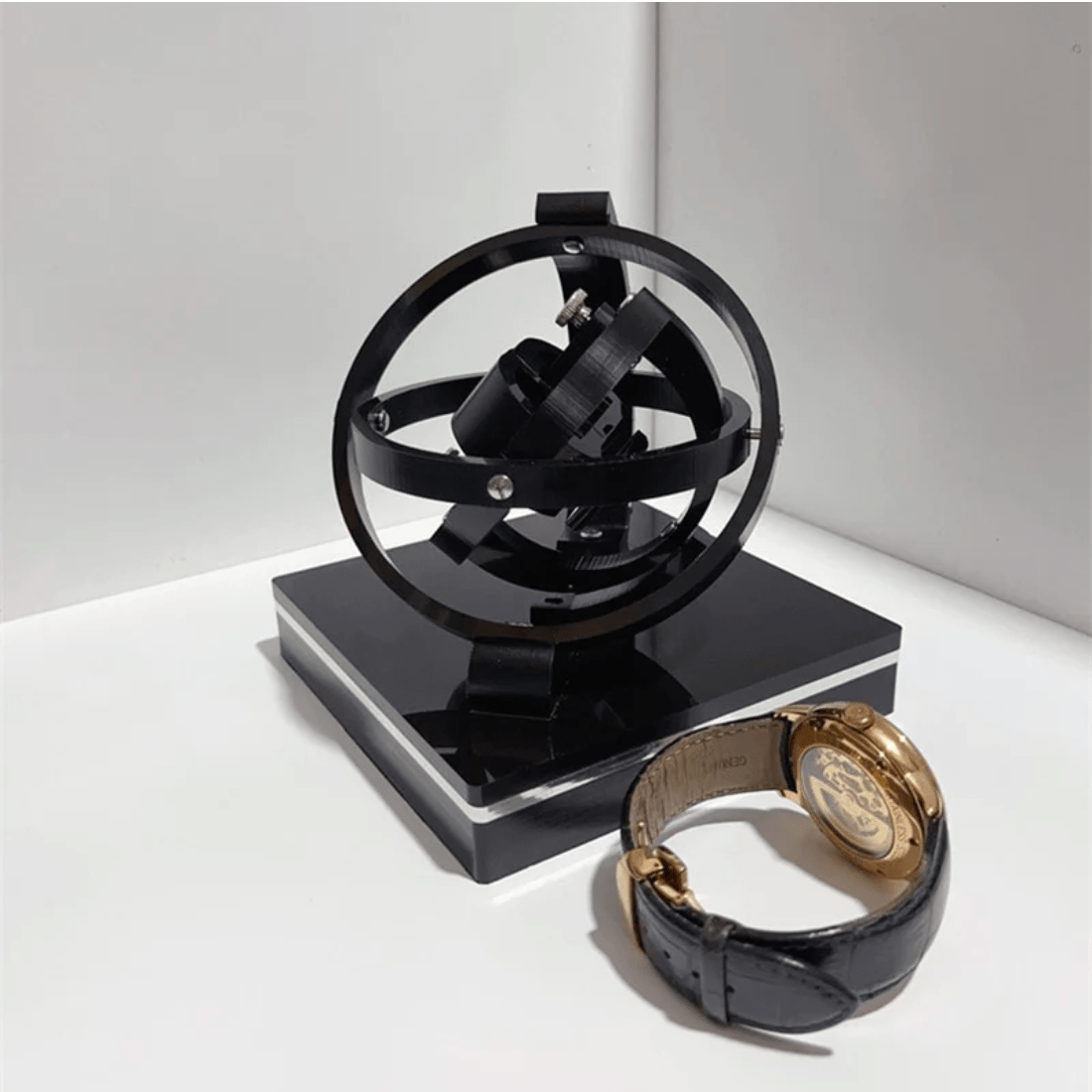 WatchMaster - Luksusopptrekker til displayklokker for optimal ytelse