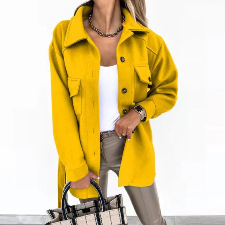 Leonie - Elegant kåpe med lange ermer og lommer foran