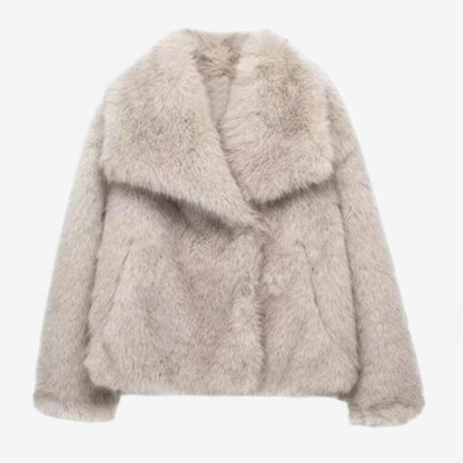 Alette – Kort Jakke med Lange Ermer og Lommepynt