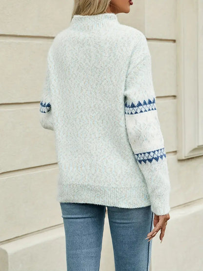 Sophia – Langermet Genser med Unikt Vevd Mønster