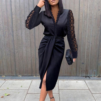 Lena - Uformell midikjole med rund hals og unikt trykk