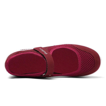 AvaStride - Joggesko i pustende mesh med justerbar stropp og sklisikker såle