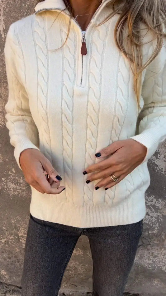 Zoey - Halvglidelåsgenser med kabelstrikket design